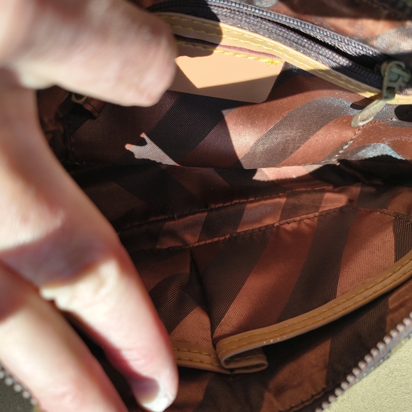 Brown Monogram Shoulder Bag - Picture 5 of 11